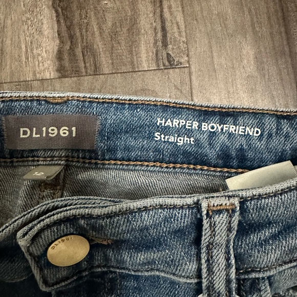DL 1961 Harper Boyfriend Straight Jeans - Picture 3 of 5